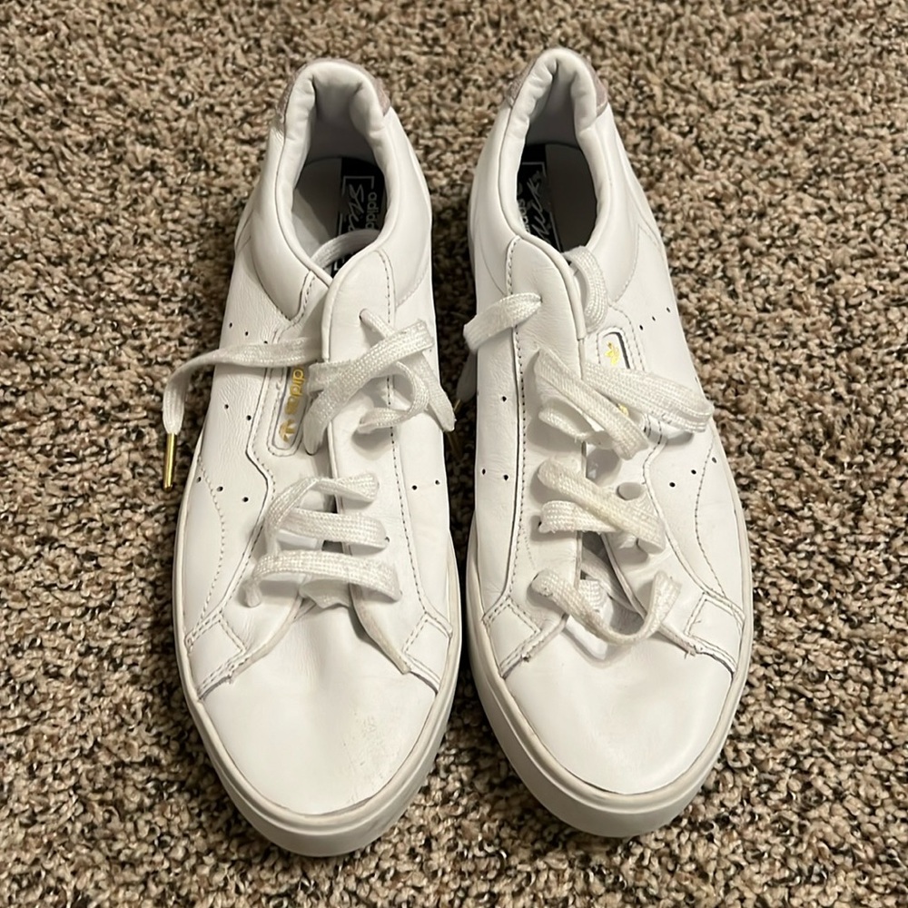 Adidas Sneakers